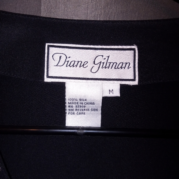 Diane Gilman 100% silk embellished button up blouse - Picture 2 of 3